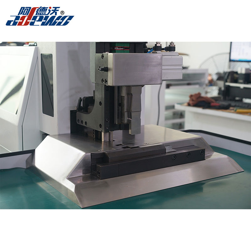 CardBoard Blade Auto Bender Machine